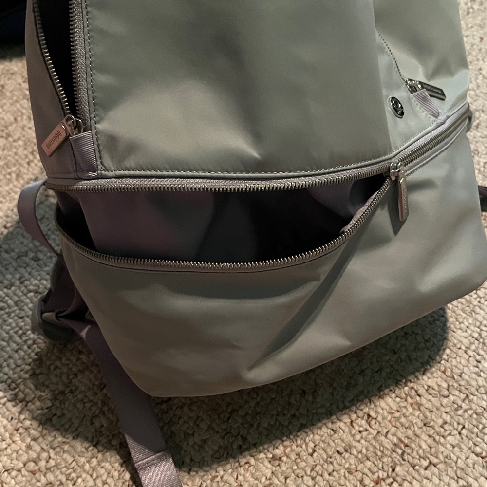 Lululemon City Adventurer Backpack - Picture 6 of 11